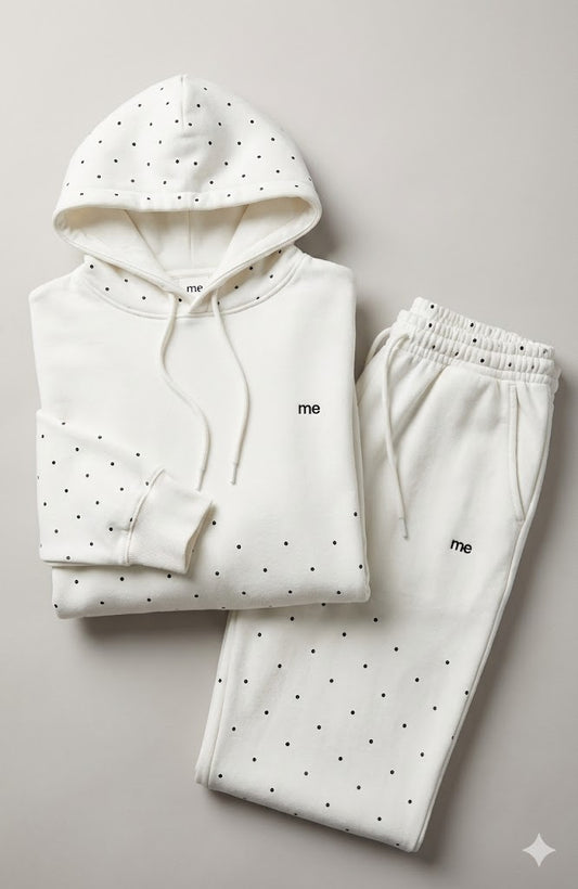 Essence Dot Lounge Set